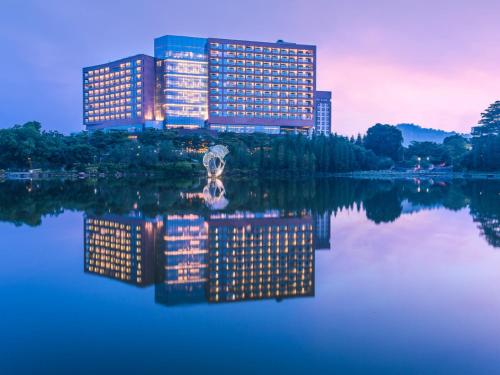 Фотография гостиницы DoubleTree by Hilton Hotel Guangzhou - Science City