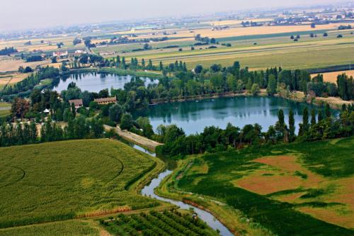 Фотография гостевого дома Agriturismo Ai Due Laghi