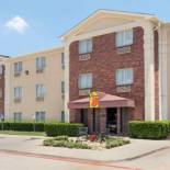 Фотография гостиницы Super 8 by Wyndham Grapevine/DFW Airport Northwest