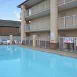 Фотография гостиницы Days Inn by Wyndham Airport Nashville East