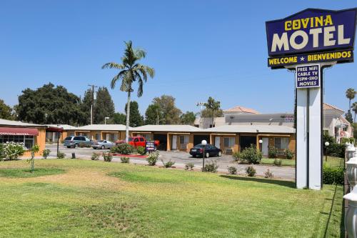 Фотография гостиницы Covina Motel