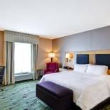 Фотография гостиницы Hampton Inn & Suites Crabtree