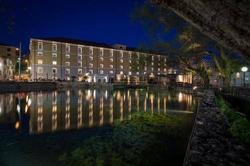 Фотография гостиницы Hydrama Grand Hotel