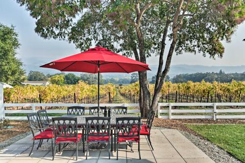 Фотография гостевого дома Beautiful Sonoma House with Patio and Vineyard Views!