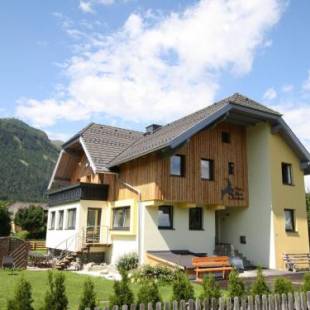 Фотографии гостевого дома 
            Grand Chalet in Mauterndorf with Sauna & Playroom