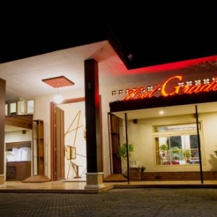 Фотография гостиницы Family Hotel Gradia 2