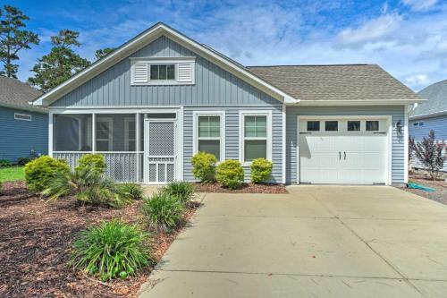 Фотографии гостевого дома 
            Modern Oak Island Home - 1 Mile to Beach and Pier!