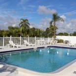 Фотография мотеля Sunshine Inn & Suites Venice, Florida