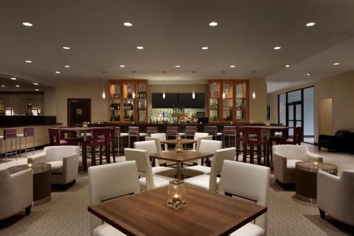 Фотография гостиницы DoubleTree by Hilton Washington DC North/Gaithersburg