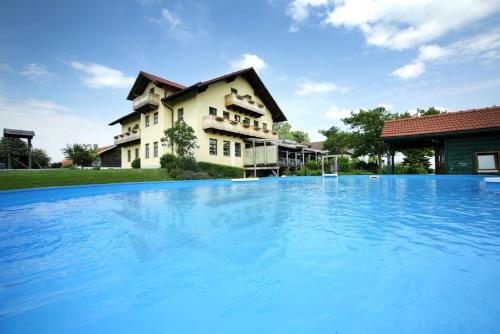 Фотография гостиницы Schätzlhof