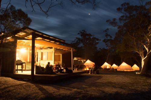 Фотографии мини отеля 
            Bay of Fires Bush Retreat