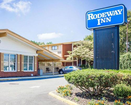 Фотография гостиницы Rodeway Inn Huntington Station - Melville