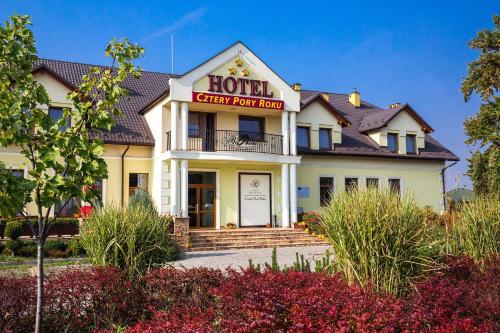 Фотография гостиницы Hotel Cztery Pory Roku