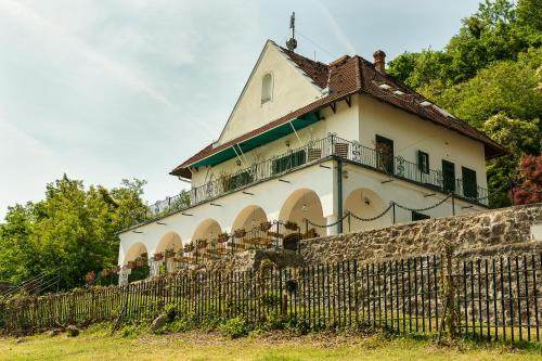 Фотографии мини отеля 
            Villa Kabala