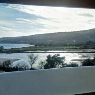 Фотографии гостевого дома 
            ''Koukmos beach'' Cottages houses with private sandy beach