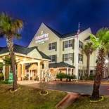 Фотография гостиницы Country Inn & Suites by Radisson, Hinesville, GA