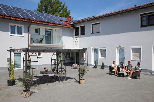 Фотография гостиницы Sunny Hotel Straubing