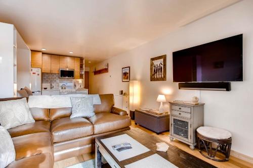 Фотография гостевого дома Cedar Lodge 305