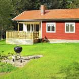 Фотография гостевого дома Two-Bedroom Holiday home in Svenshögen