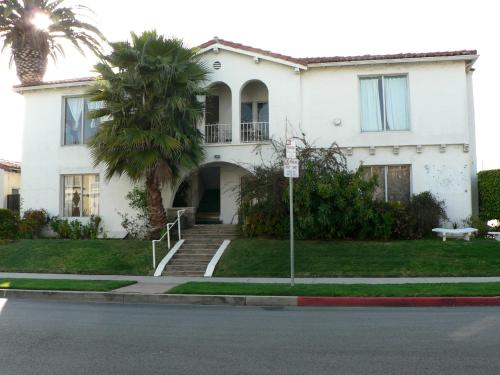 Фотография мини отеля Wilshire Orange Hotel