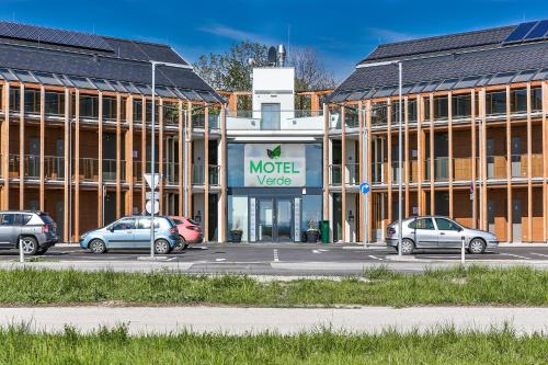 Фотографии мотеля
Motel Verde