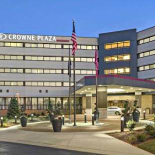 Фотографии гостиницы 
            Crowne Plaza Lansing West, an IHG Hotel