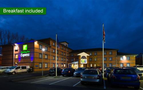 Фотография гостиницы Holiday Inn Express Droitwich Spa, an IHG Hotel