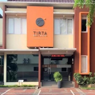 Фотография гостиницы Tirta Mansion Lippo Karawaci