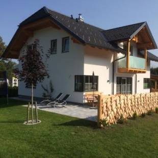 Фотографии гостевого дома 
            Ferienhaus Wind