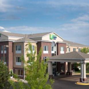 Фотографии гостиницы 
            Holiday Inn Express Hotel & Suites Chanhassen, an IHG Hotel