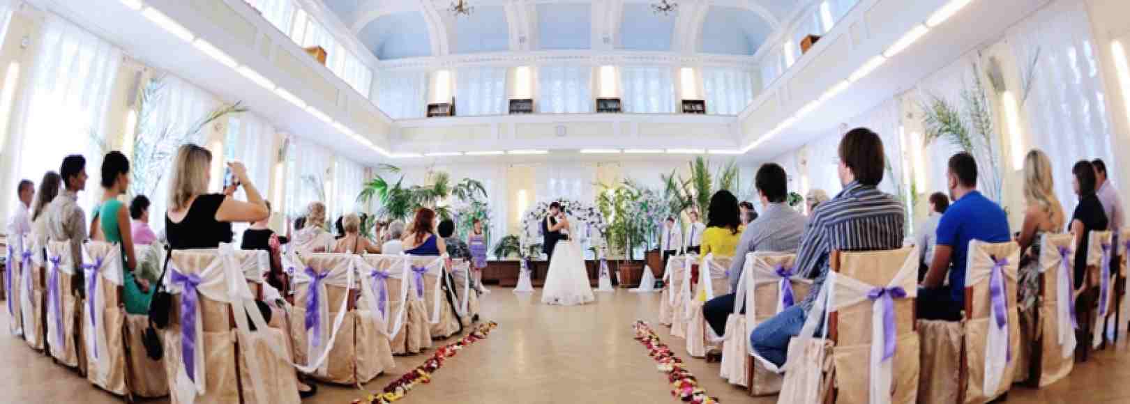 Фотография конференц-зала Большой читальный зал Библиотеки имени А. И. Герцена