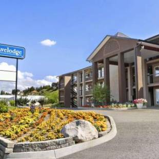 Фотографии гостиницы 
            Travelodge by Wyndham Kamloops Mountview