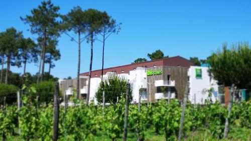 Фотографии гостиницы 
            ibis Styles Arcachon Gujan Mestras