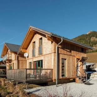 Фотографии гостевого дома 
            Wooden Chalet in Hohentauern by the Forest