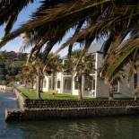 Фотография мотеля Akaroa Waterfront Motels