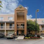 Фотография гостиницы Quality Inn Newark