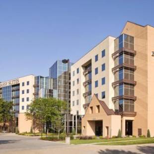 Фотографии гостиницы 
            Embassy Suites St. Louis - Airport