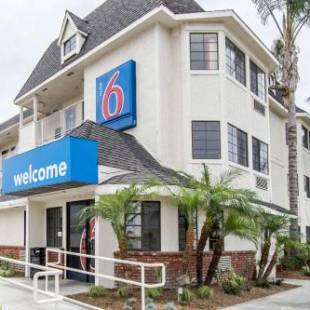 Фотографии гостиницы 
            Motel 6-Buena Park, CA - Knotts Berry Farm - Disneyland