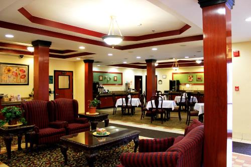 Фотография гостиницы Clarion Inn