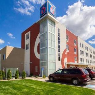 Фотографии гостиницы 
            Motel 6-South Bend, IN - Mishawaka