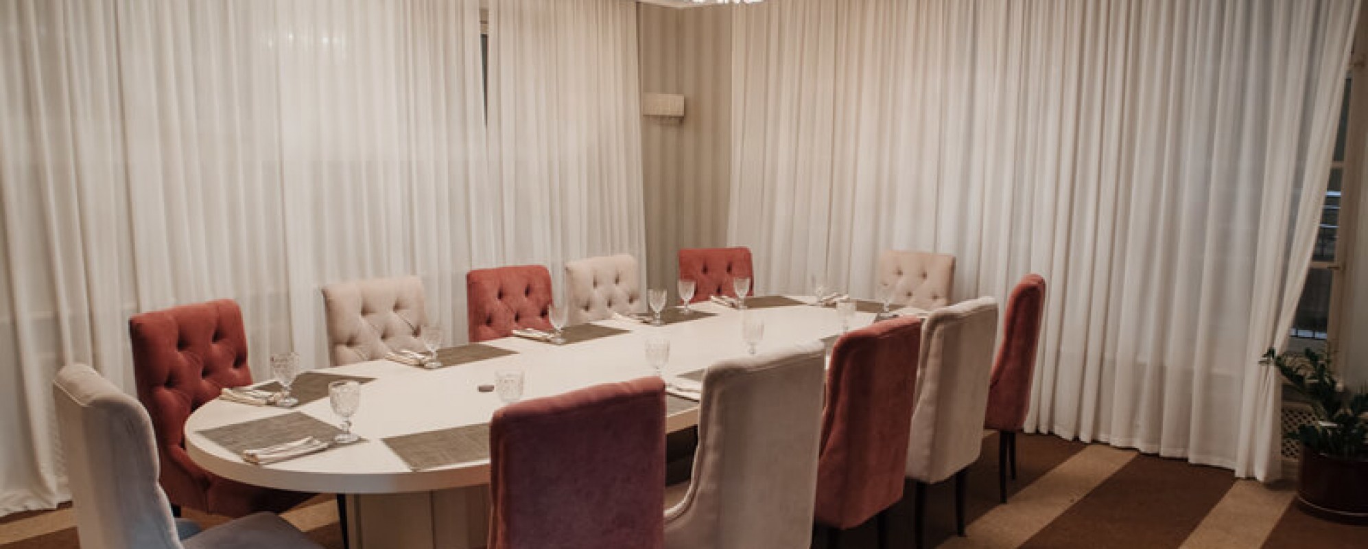 Фотографии комнаты для переговоров Имерети