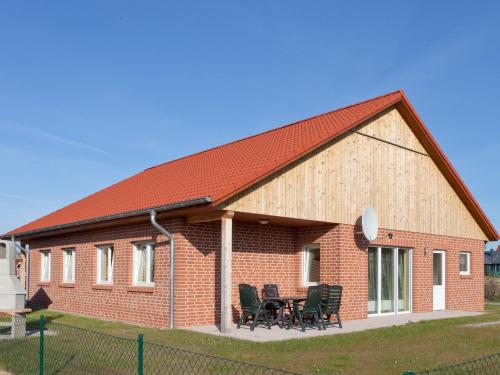 Фотография гостевого дома Vintage Holiday Home in Zierow with Sauna