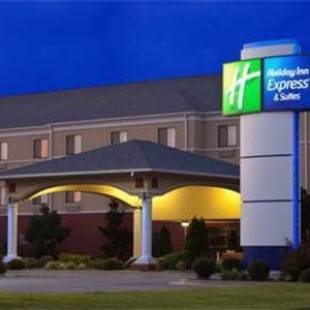 Фотографии гостиницы 
            Holiday Inn Express Hotel & Suites Lonoke I-40, an IHG Hotel