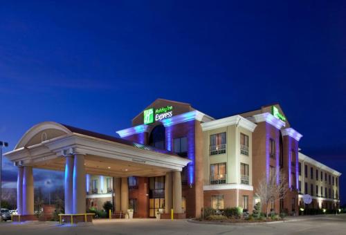 Фотография гостиницы Holiday Inn Express Enid-Highway 412, an IHG Hotel