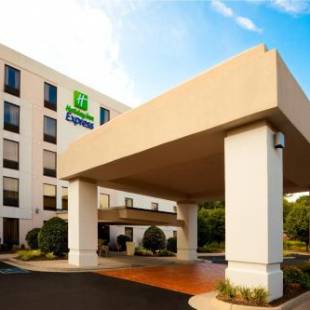 Фотографии гостиницы 
            Holiday Inn Express Richmond-Mechanicsville, an IHG Hotel