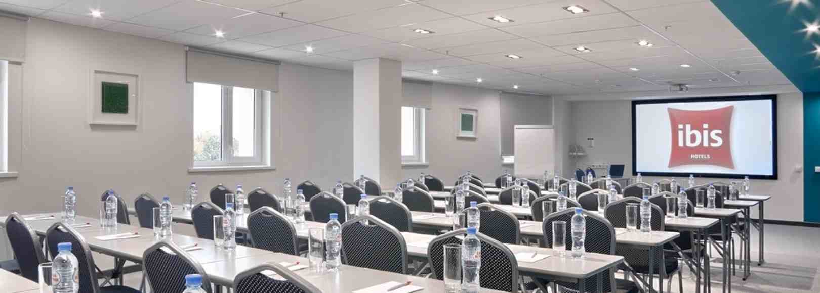 Фотография конференц-зала Париж