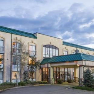 Фотографии гостиницы 
            Days Inn by Wyndham Evanston WY