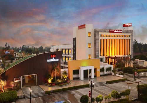 Фотография гостиницы M B Greens Clarks Inn