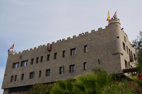 Фотографии гостиницы 
            Hotel Rural Restaurante Los Rosales