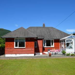 Фотографии гостевого дома 
            Cedar Cottage